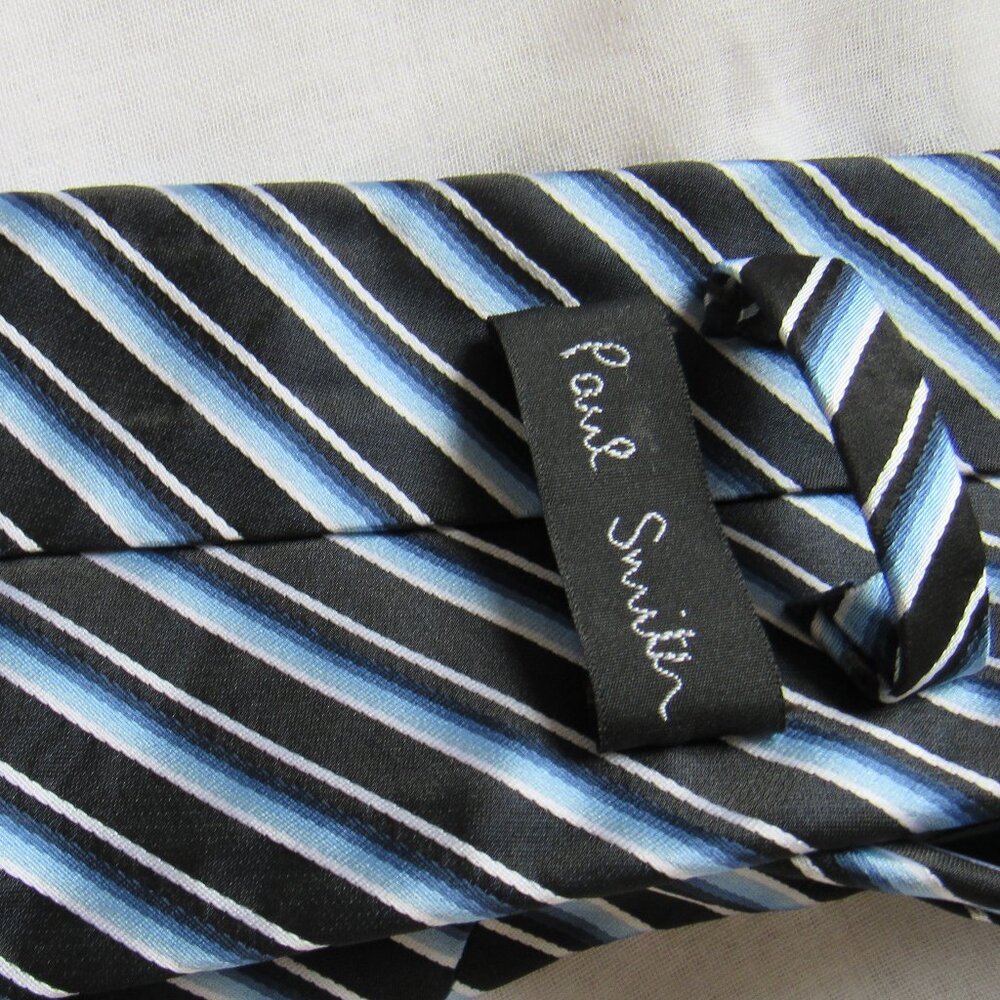 Paul Smith Striped 100%Silk Tie , Handmade,Blue/Black, width 4 in; - Picture 4 of 5